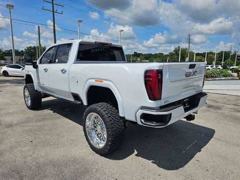 New 2026 GMC Sierra 2500 Denali w/ Technology Package AWD/4WD image 5
