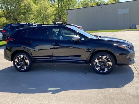 Used 2025 Subaru Crosstrek 2.5i Limited w/ Crosstrek Mirror Package image 7