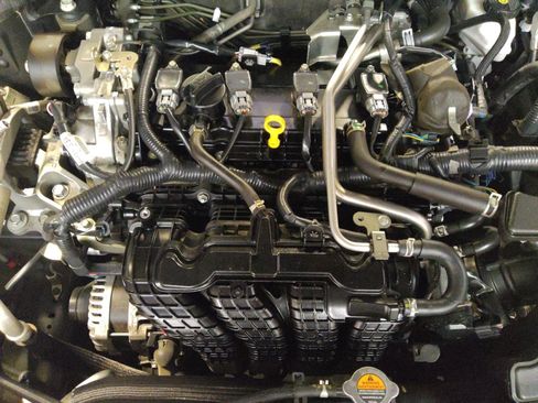 Used 2023 Nissan Altima 2.5 SV FWD image 30