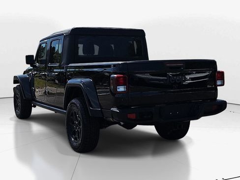 Used 2022 Jeep Gladiator Sport AWD/4WD image 8