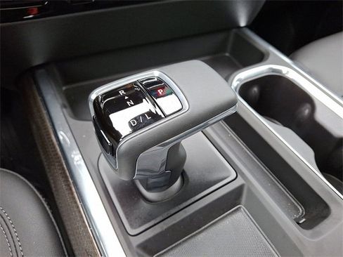 Certified 2025 Chevrolet Silverado 1500 LT Trail Boss w/ Convenience Package II image 15