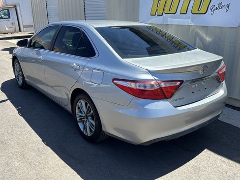 Used 2015 Toyota Camry SE FWD image 2