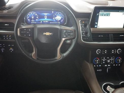 Used 2024 Chevrolet Tahoe High Country AWD/4WD image 14
