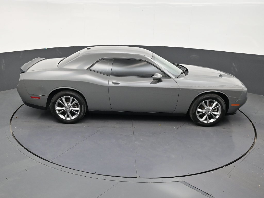 Used 2023 Dodge Challenger SXT AWD/4WD image 17