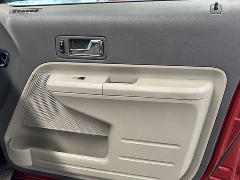 Used 2010 Ford Edge Limited image 19