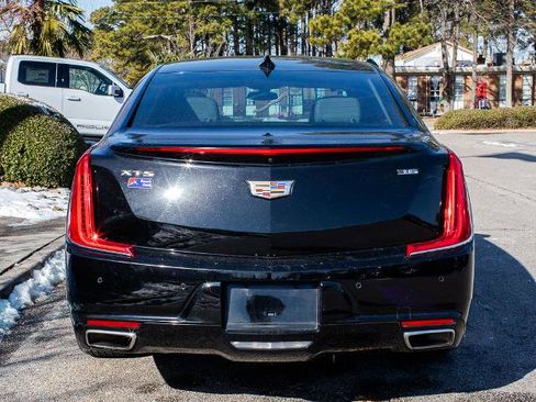 Used 2018 Cadillac XTS Luxury image 4