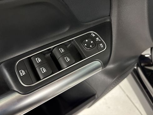 Certified 2025 Mercedes-Benz GLA 250 image 13