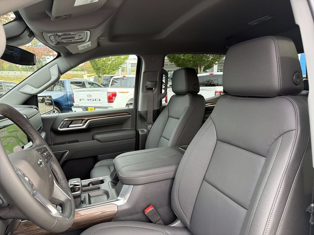 New 2026 Chevrolet Silverado 1500 RST w/ RST All Star Premium Package AWD/4WD image 21