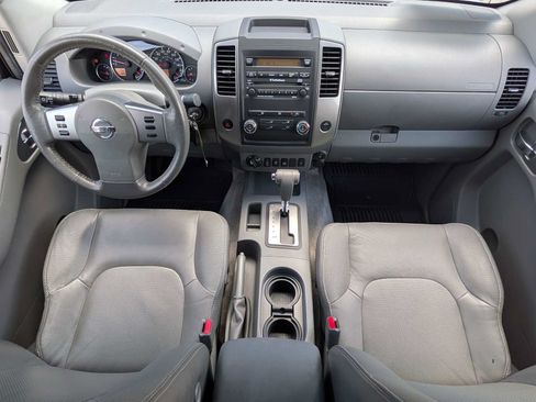 Used 2012 Nissan Frontier SL w/ Moonroof Pkg AWD/4WD image 20