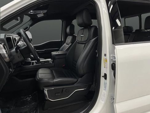 Used 2025 Ford F350 Platinum image 4