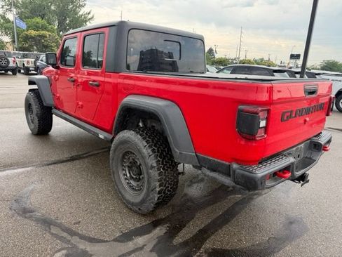 Used 2020 Jeep Gladiator Sport w/ Quick Order Package 24S AWD/4WD image 8