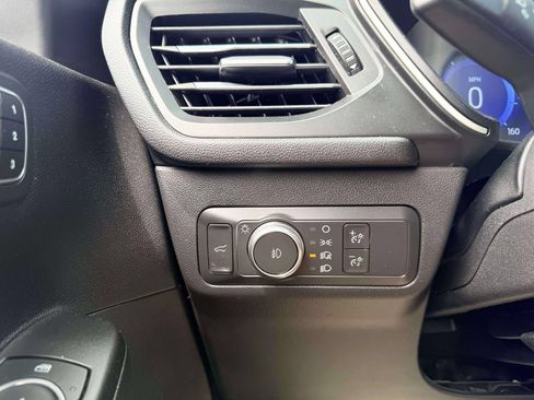 Used 2021 Ford Escape SEL w/ Technology Package AWD/4WD image 21