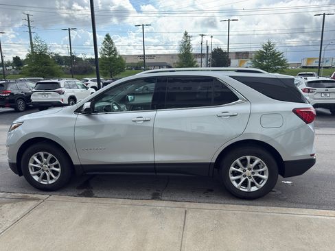 Used 2020 Chevrolet Equinox LT AWD/4WD image 6