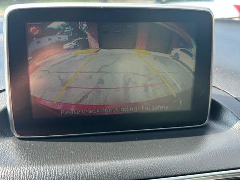 Used 2015 MAZDA MAZDA3 s Grand Touring w/ Technology Package FWD image 34