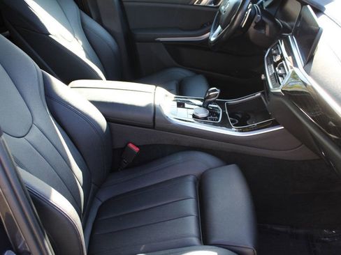 Used 2020 BMW X5 xDrive40i w/ Premium Package image 15