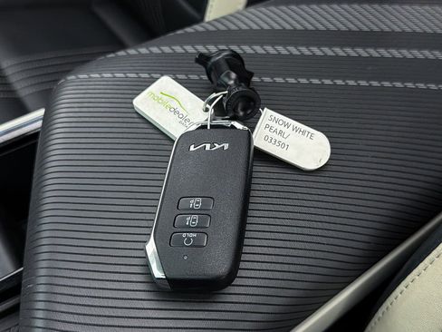 Used 2022 Kia EV6 GT-Line image 31