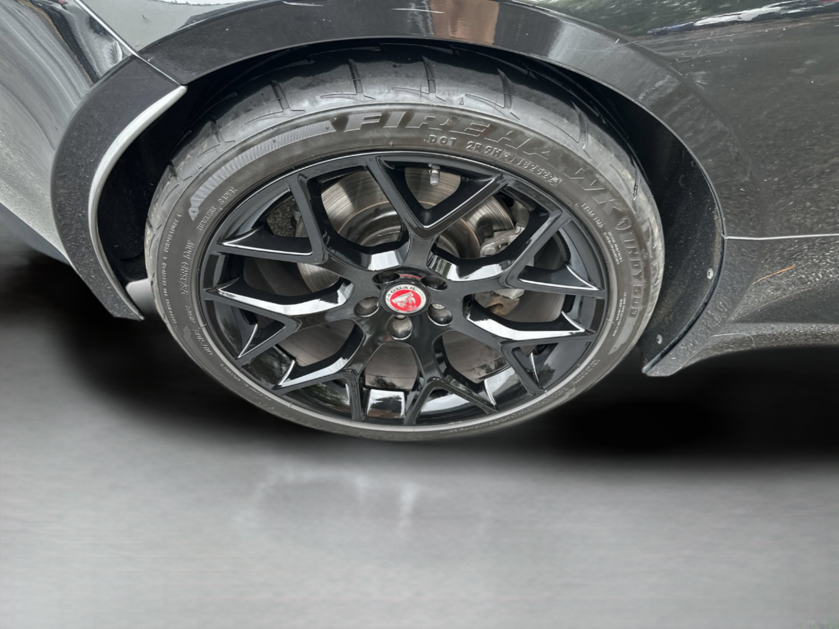 Used 2018 Jaguar F-TYPE Convertible RWD image 27