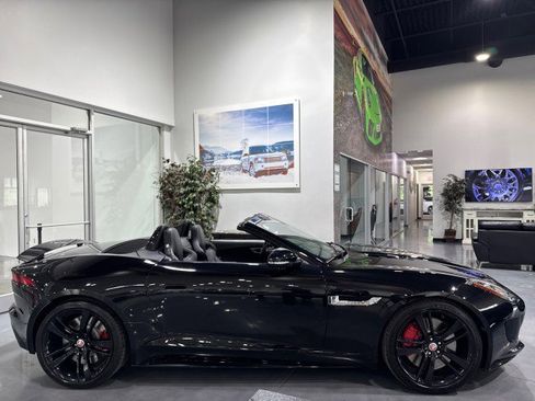 Used 2014 Jaguar F-TYPE S image 27