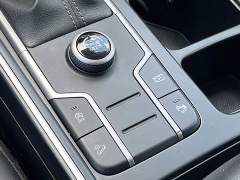 Used 2022 Kia Sorento S FWD image 34