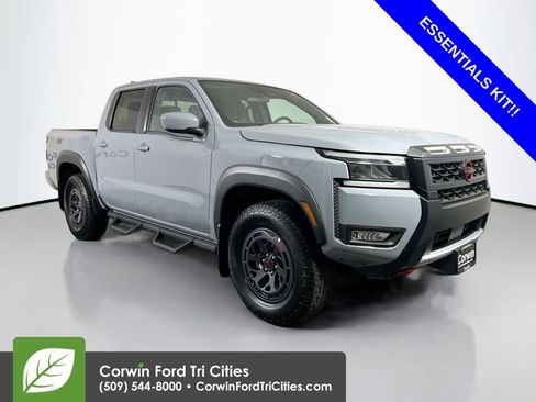Used 2025 Nissan Frontier PRO-4X AWD/4WD image 1