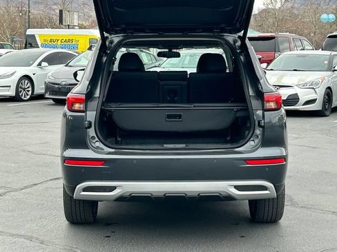 Used 2025 Mitsubishi Outlander SE AWD/4WD image 35