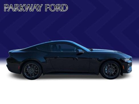 Used 2024 Ford Mustang GT Premium RWD image 6