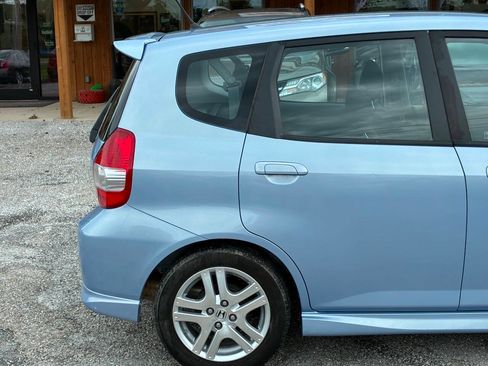 Used 2008 Honda Fit Sport image 16