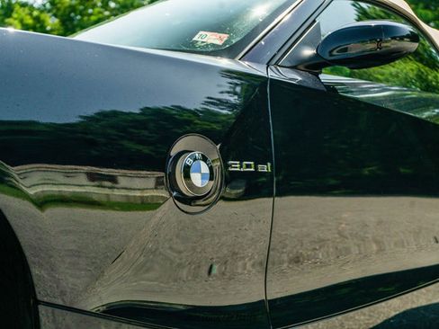 Used 2008 BMW Z4 3.0si image 64