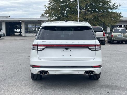 New 2026 Lincoln Aviator Reserve image 4