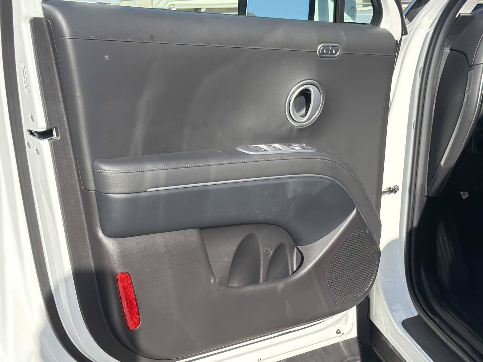 Certified 2026 Hyundai Palisade SEL Premium FWD image 14