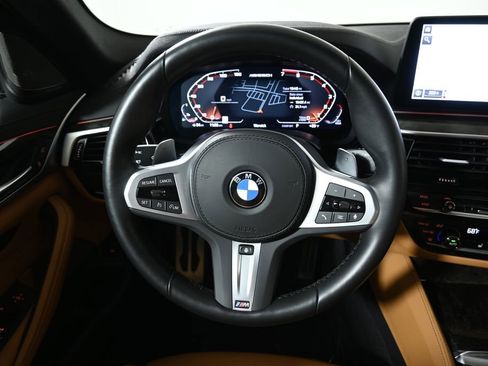 Certified 2023 BMW M550i xDrive w/ Executive Package image 18