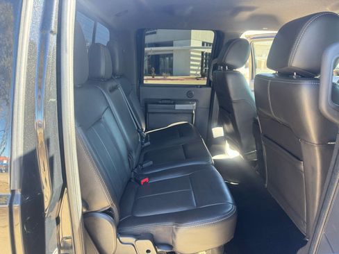 Used 2012 Ford F350 Lariat w/ Chrome Pkg image 18