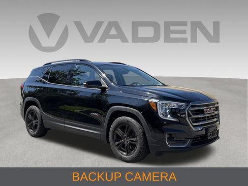 Used 2022 GMC Terrain AT4 w/ Infotainment Package II AWD/4WD image 3