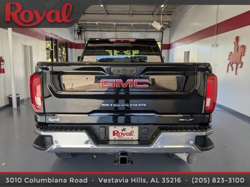 Used 2023 GMC Sierra 2500 SLT w/ SLT Premium Package image 3