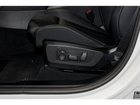 New 2026 BMW X3 xDrive30 w/ Convenience Package image 56