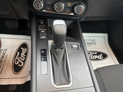 Used 2025 Nissan Kicks S AWD/4WD image 12