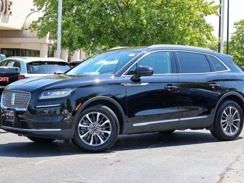 Certified 2023 Lincoln Nautilus AWD w/ Premium Package image 16