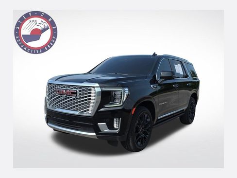 Used 2023 GMC Yukon Denali AWD/4WD image 1