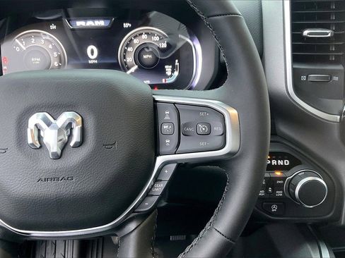 New 2026 RAM 1500 4x4 Crew Cab image 29