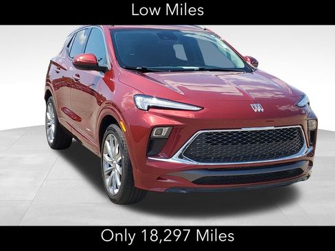 Certified 2024 Buick Encore GX Avenir w/ Avenir Convenience Package FWD image 2