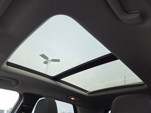 New 2026 Chevrolet TrailBlazer LT w/ Convenience Package image 3