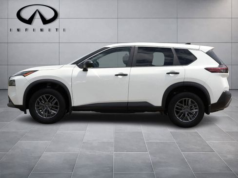 Used 2023 Nissan Rogue S FWD image 4