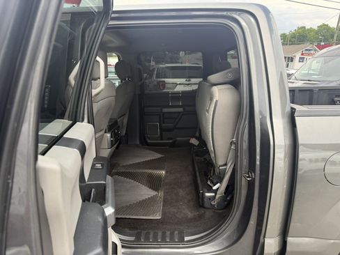 Used 2018 Ford F150 XLT w/ Equipment Group 302A Luxury AWD/4WD image 10