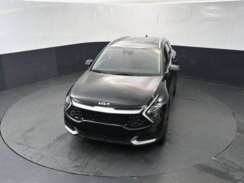 Certified 2024 Kia Sportage EX AWD/4WD image 30