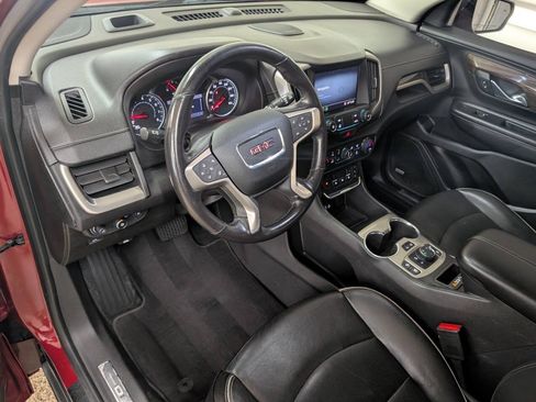 Used 2019 GMC Terrain Denali w/ GMC Pro Grade Package AWD/4WD image 8