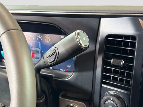 Used 2025 Ford F450 Platinum w/ Platinum Plus Package AWD/4WD image 19