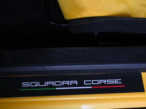 Used 2014 Lamborghini Gallardo LP 570-4 Squadra Corse AWD/4WD image 25