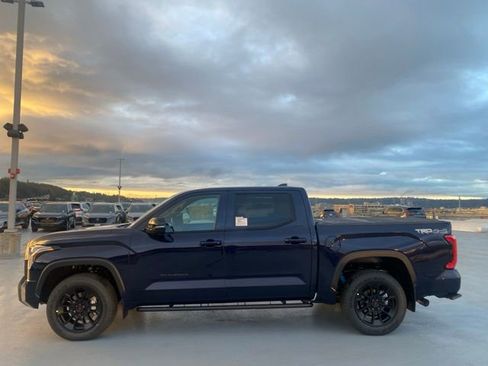 New 2025 Toyota Tundra Limited image 5