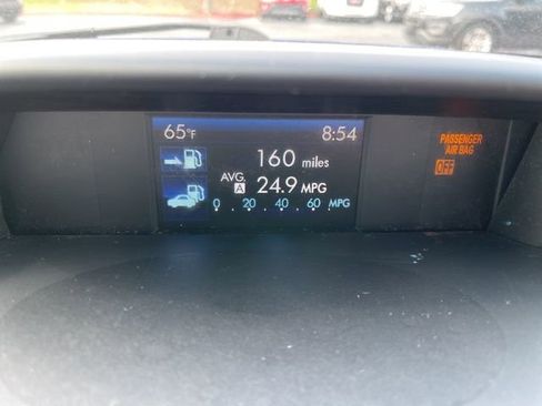 Used 2015 Subaru Forester 2.5i Premium w/ All-Weather Package image 17