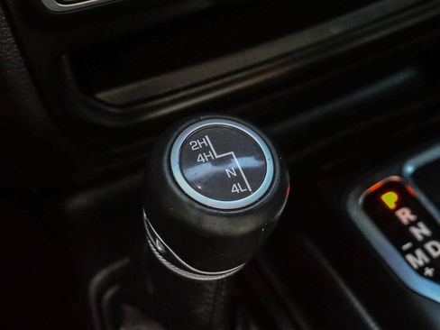 Used 2021 Jeep Wrangler Unlimited Sahara AWD/4WD image 53